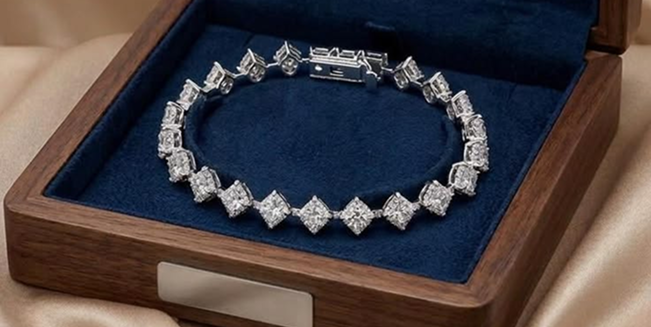 Diamond boxset</br>
bracelets